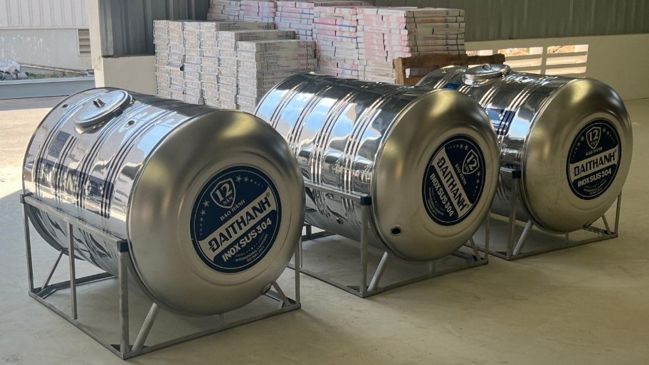 So sánh bồn inox Đại Thành đứng và ngang